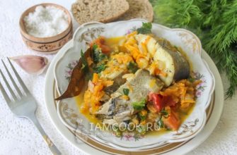 Рецепт сома тушеного с луком и морковью