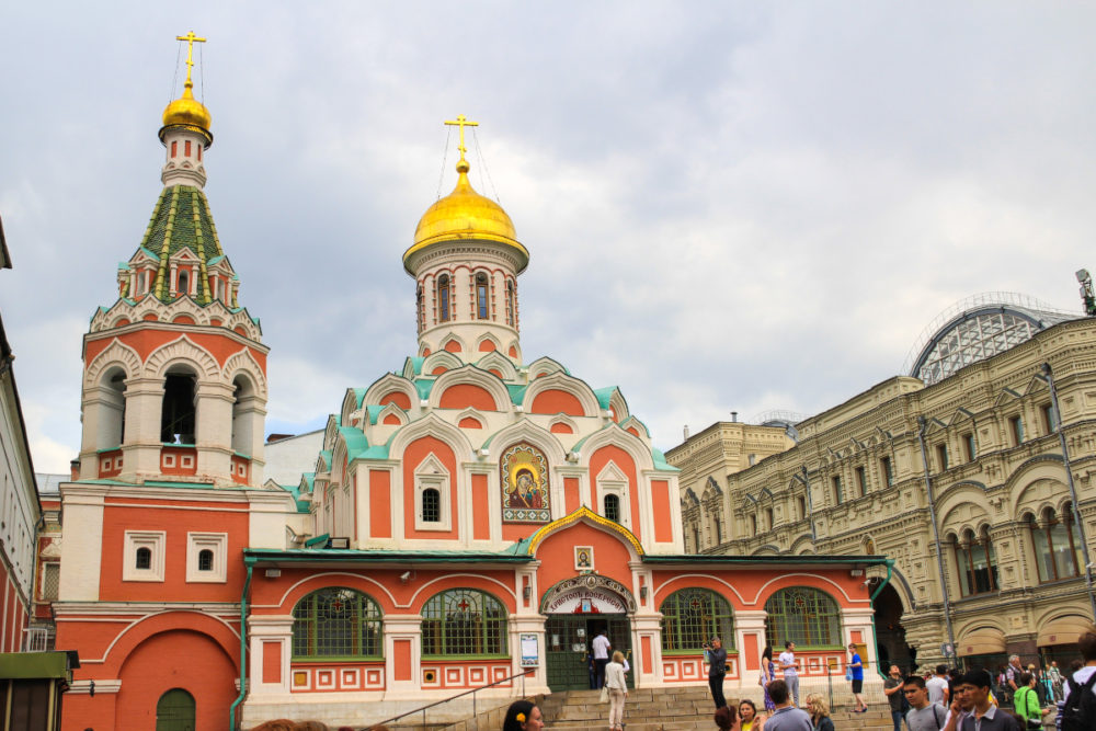 Достопримечательность Москвы - Казанский собор